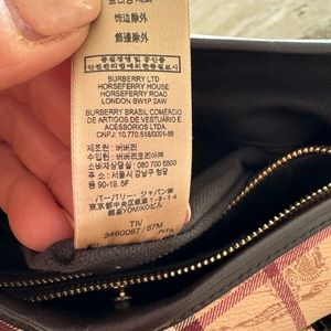 Burberry Pocket Book